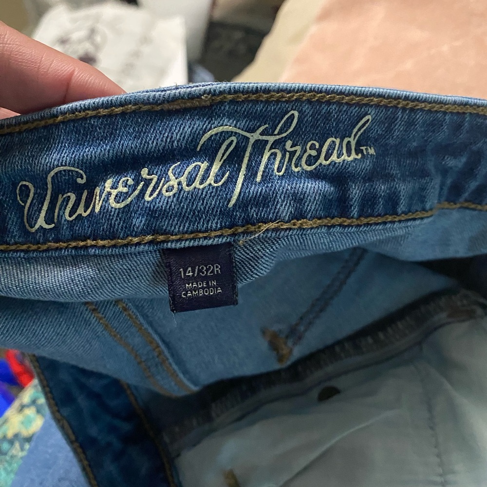 Universal Thread Blue Denim Jeans